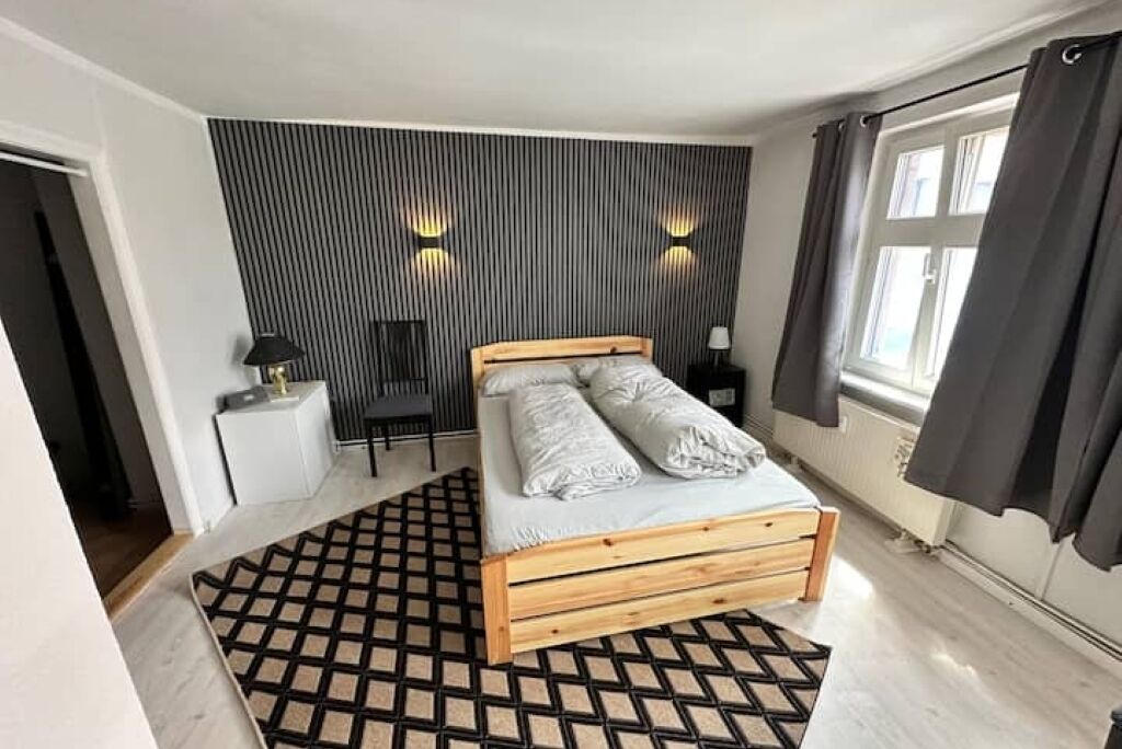 3 bedrooms, free WiFi, bed sheets