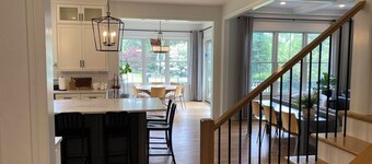 Spacious 6-bedroom house steps from Aronimink Golf Course Entrance