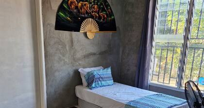 Entire 2 bedroom Apartment in Port Moresby 10 minutes drive to the nature park