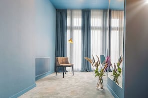 Chambre Double, vue cour intérieure (2)