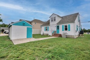 Exterior - 212 E. Savannah Road. Lewes, Delaware (Lewes)