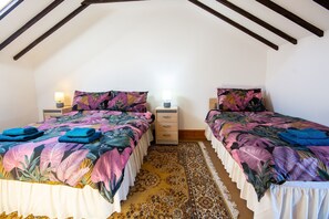 3 bedrooms, WiFi, bed sheets