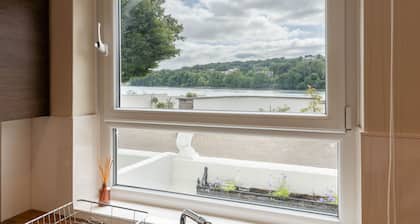 Dolfor - sleeps 6 guests in 3 bedrooms