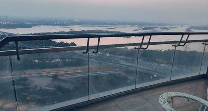 Luxury Stay Supernova