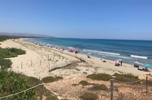 Beach - Villa Rosa parking & wifi Via San Michele Arcangelo, 96017 Noto, (Sicilia)