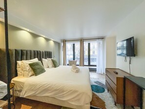 3 bedrooms, free WiFi, bed sheets