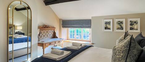 2 bedrooms, free WiFi