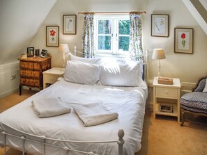 4 bedrooms, free WiFi