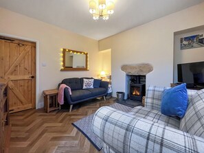 Unclassified image, 4 of 22, button