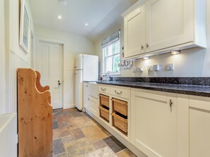 Dishwasher, highchair