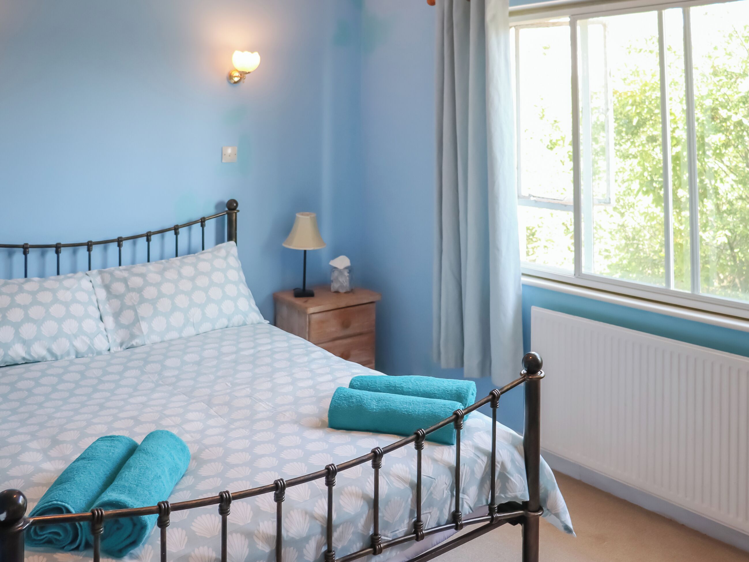 4 habitaciones y wifi gratis 