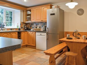 Dishwasher, highchair