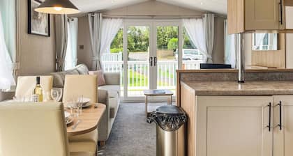 Drover's Den - UK50090
