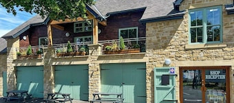 Drover's Den - UK50090
