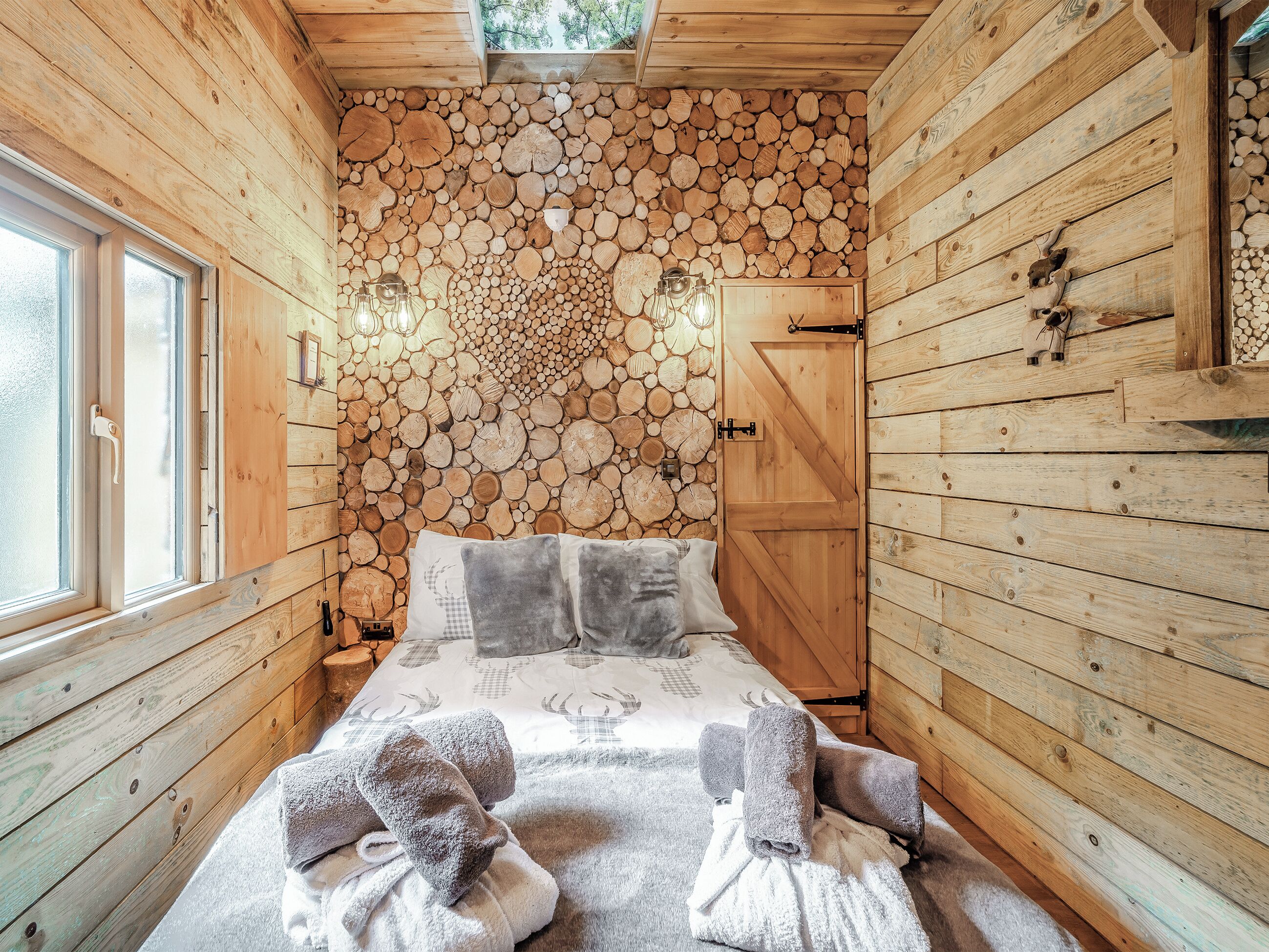 2 bedrooms, free WiFi