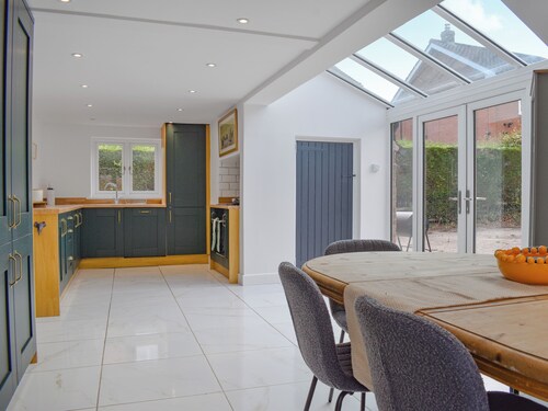3 bedroom accommodation in Eakring