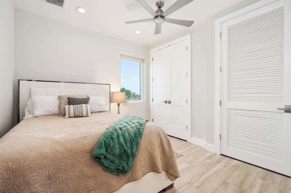 4 bedrooms, iron/ironing board, travel cot, WiFi