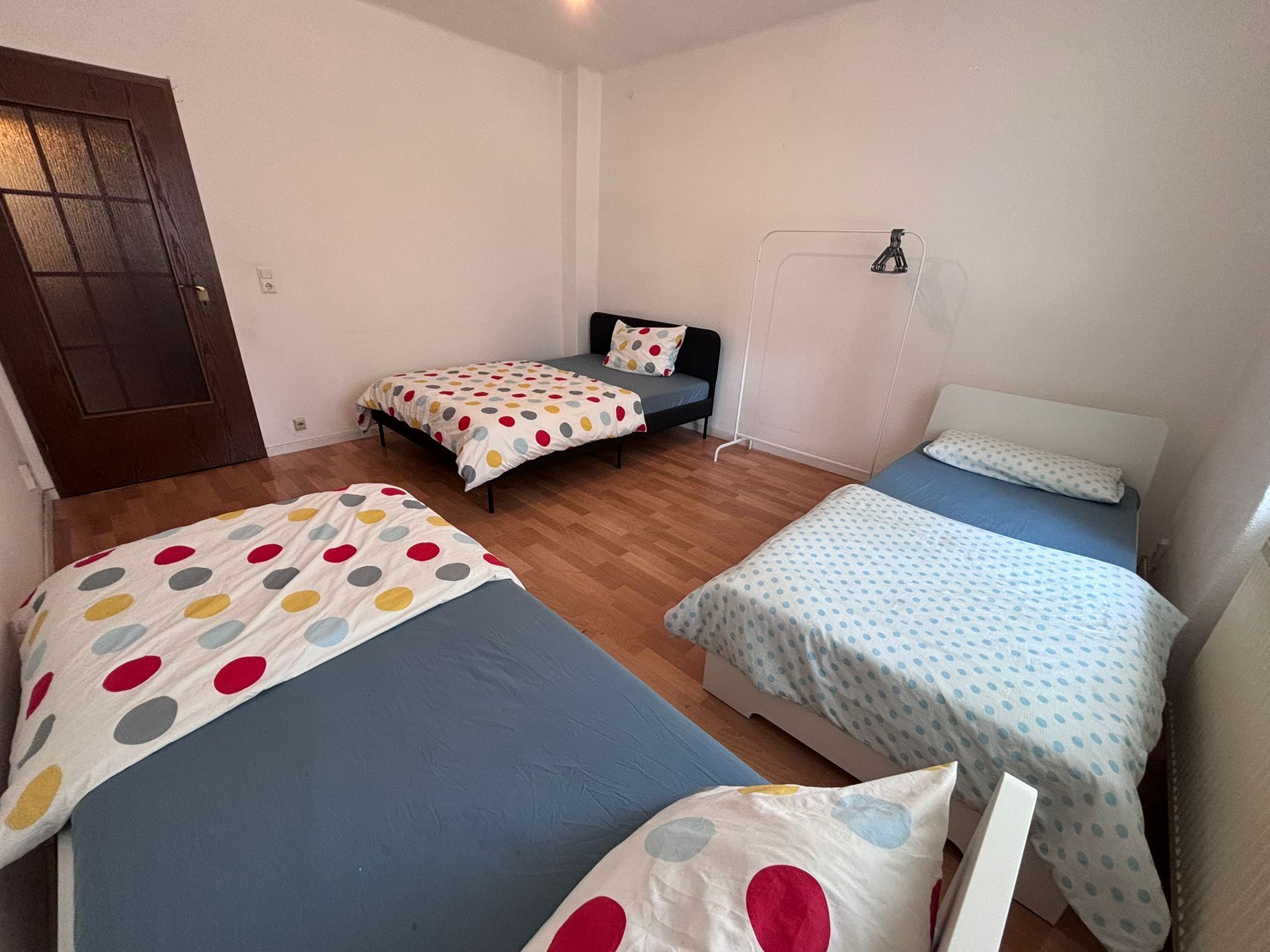 3 Schlafzimmer, Bügeleisen/Bügelbrett, WLAN, Bettwäsche