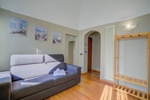 Standard Apartment, Multiple Bedrooms (Il Nido Di Ale) | Living area