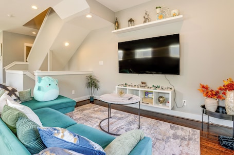 ํ์ฐ์ค (3 Bedrooms) | ๋ด๋ถ