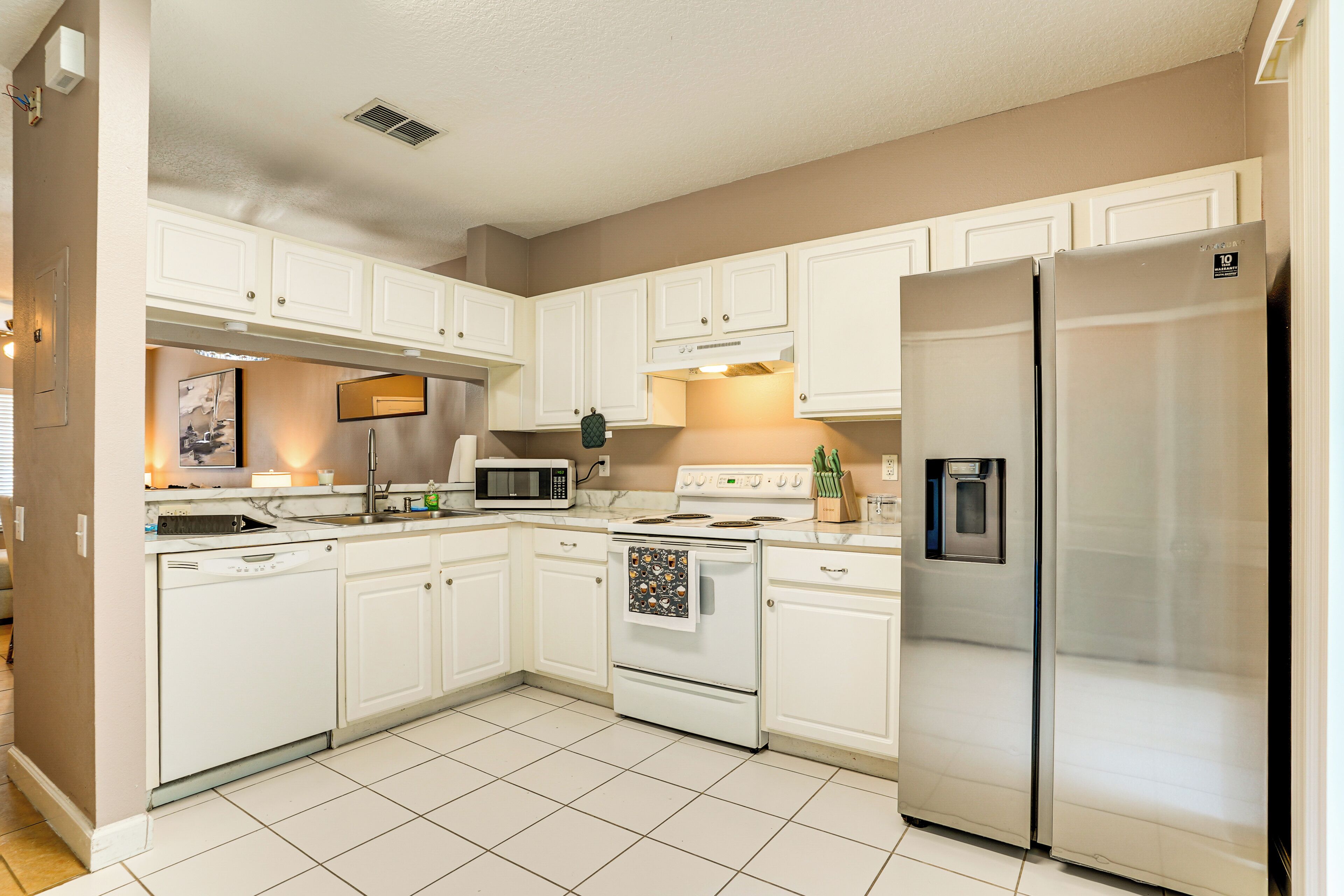 Apartment (2 Bedrooms) | Bahagian dalam