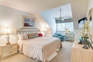 Apartment (2 Bedrooms) | Interior - Unwind Poolside & Walk to Ocean! Myrtle Beach Unit (Myrtle Beach)