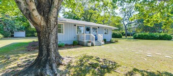 Walk to Dtwn Pine Mountain! 'evergreen Cottage'