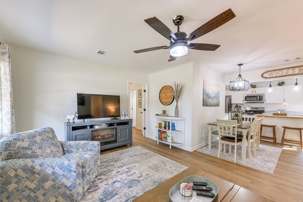House (2 Bedrooms) | Front of property