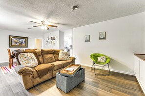House (3 Bedrooms) | Interior - 6 Mi to Dtwn Pensacola: Family-friendly Gem! (Pensacola)