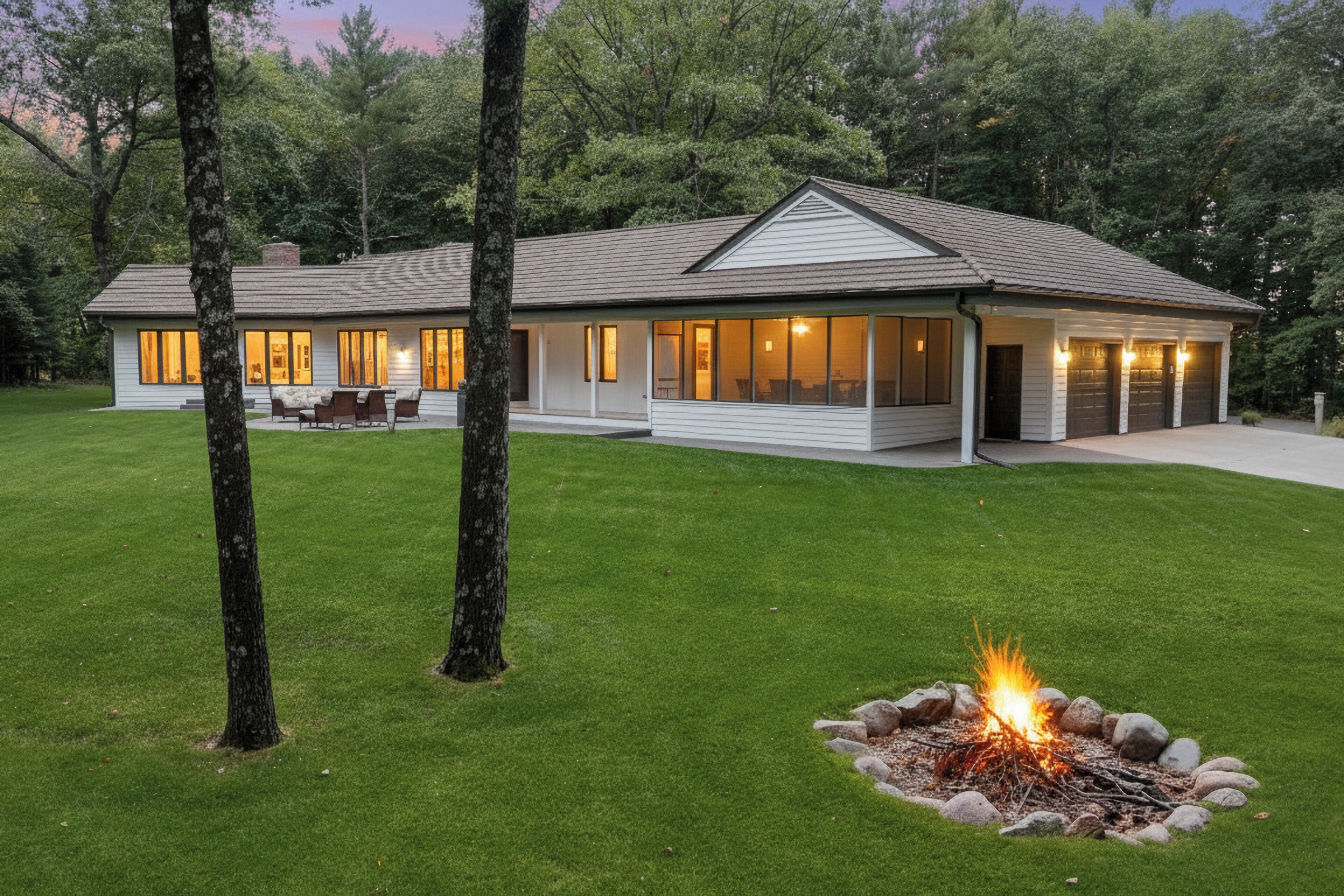 House (3 Bedrooms) | Interior