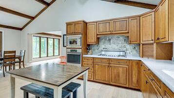 Nhà (3 Bedrooms) | Nội thất