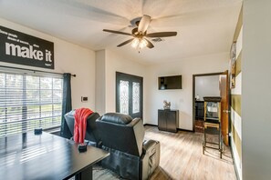 House (3 Bedrooms) | Interior - Close to Hospital & Dtwn! Quiet Waycross Home (Waycross)