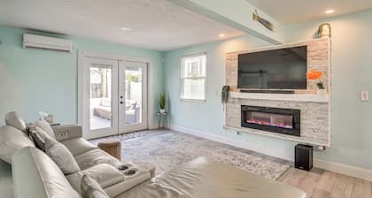 Walk to Ocean! Home w/ Large Yard in Ormond Beach