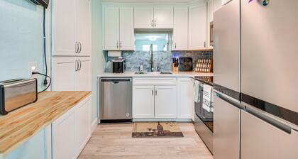 Walk to Ocean! Home w/ Large Yard in Ormond Beach