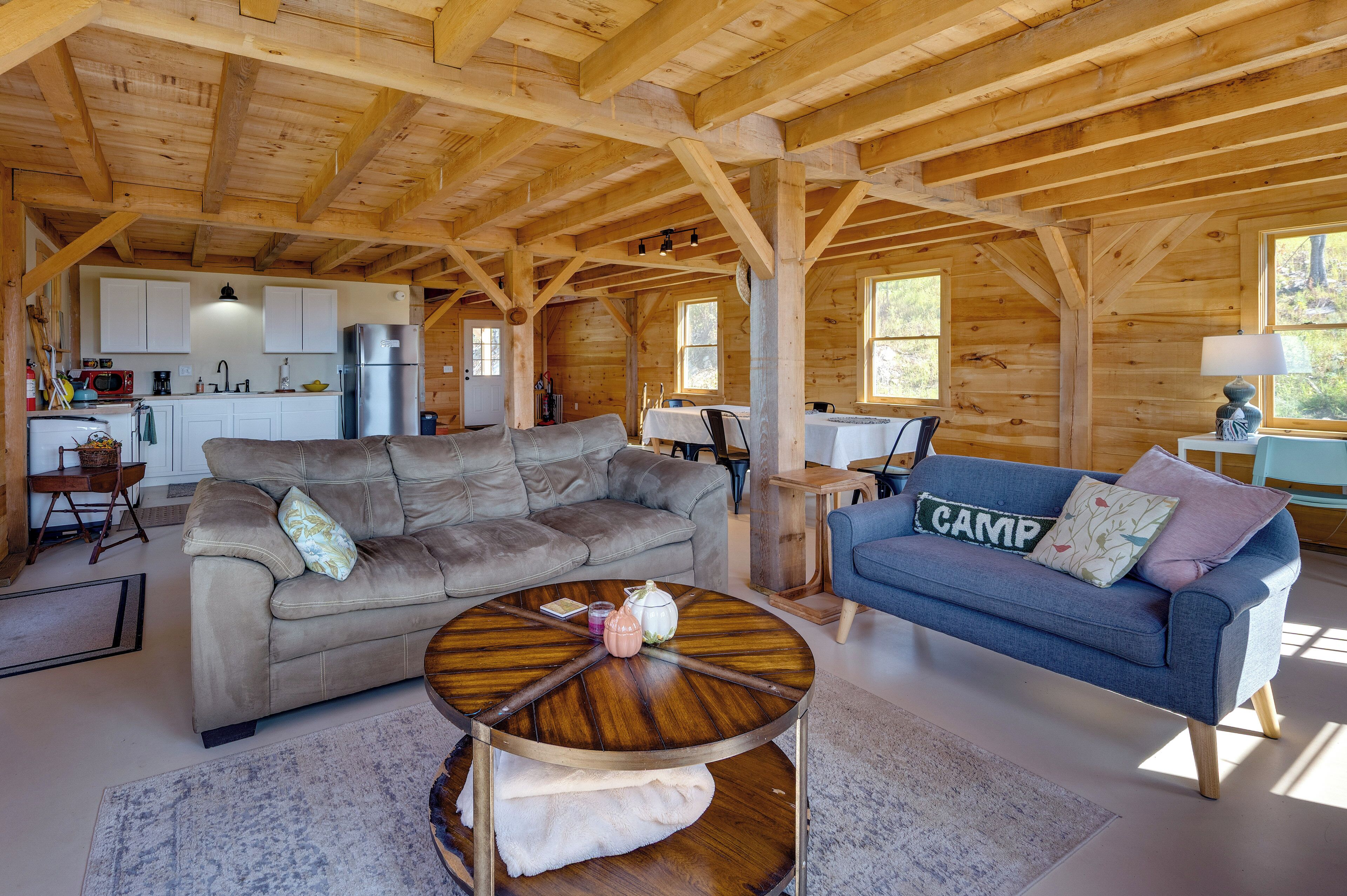 House (2 Bedrooms) | Interior