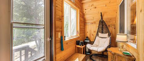 House (1 Bedroom) | Interior