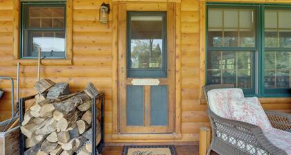 1 Mi to Public Beach: Port Austin Cabin w/ Hot Tub