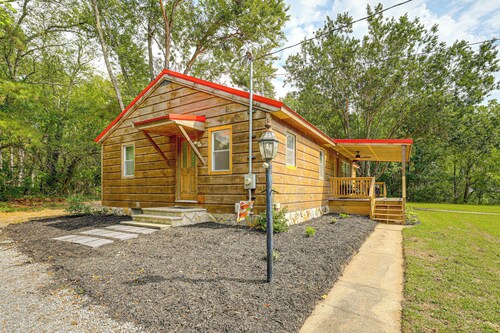 Winter Relaxation: Cozy Cabin Near Delaware Bay!