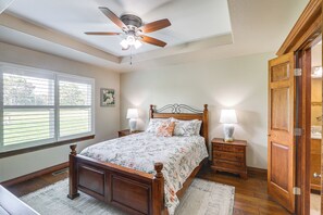 House (3 Bedrooms) | Interior - 2 Mi to Main Street: Family Home in Winfield! (Winfield)