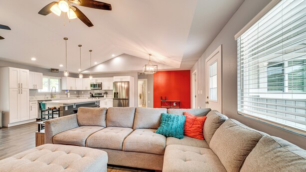 Unclassified image, 1 of 29, button - Close to Beaches! Pet-friendly Keaau Home w/ Lanai (Keaau)