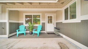 Unclassified image, 3 of 29, button - Close to Beaches! Pet-friendly Keaau Home w/ Lanai (Keaau)