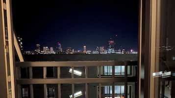 Apartment, 1 Bedroom, City View | Teres/patio