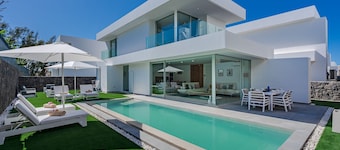 Villa Estándar 2 - Casangular by Upper