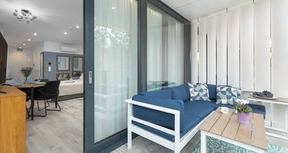 Sea&Lake Mielno | Unique Studio for a Family Holiday by the Sea | Balcony & Park