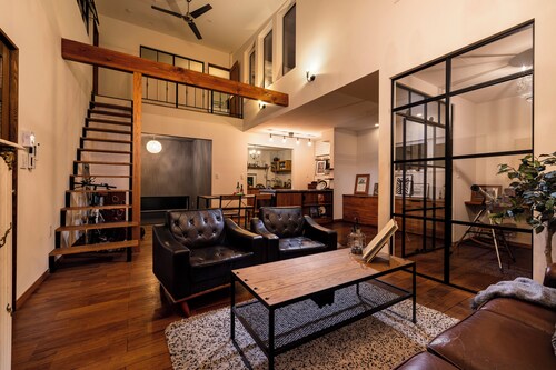 Only one villa per day for one group｜Max 8 people｜10 min. walk from the station 【Antiques Inuyama】A higher grade of accommodation in Nagoya and Gifu.