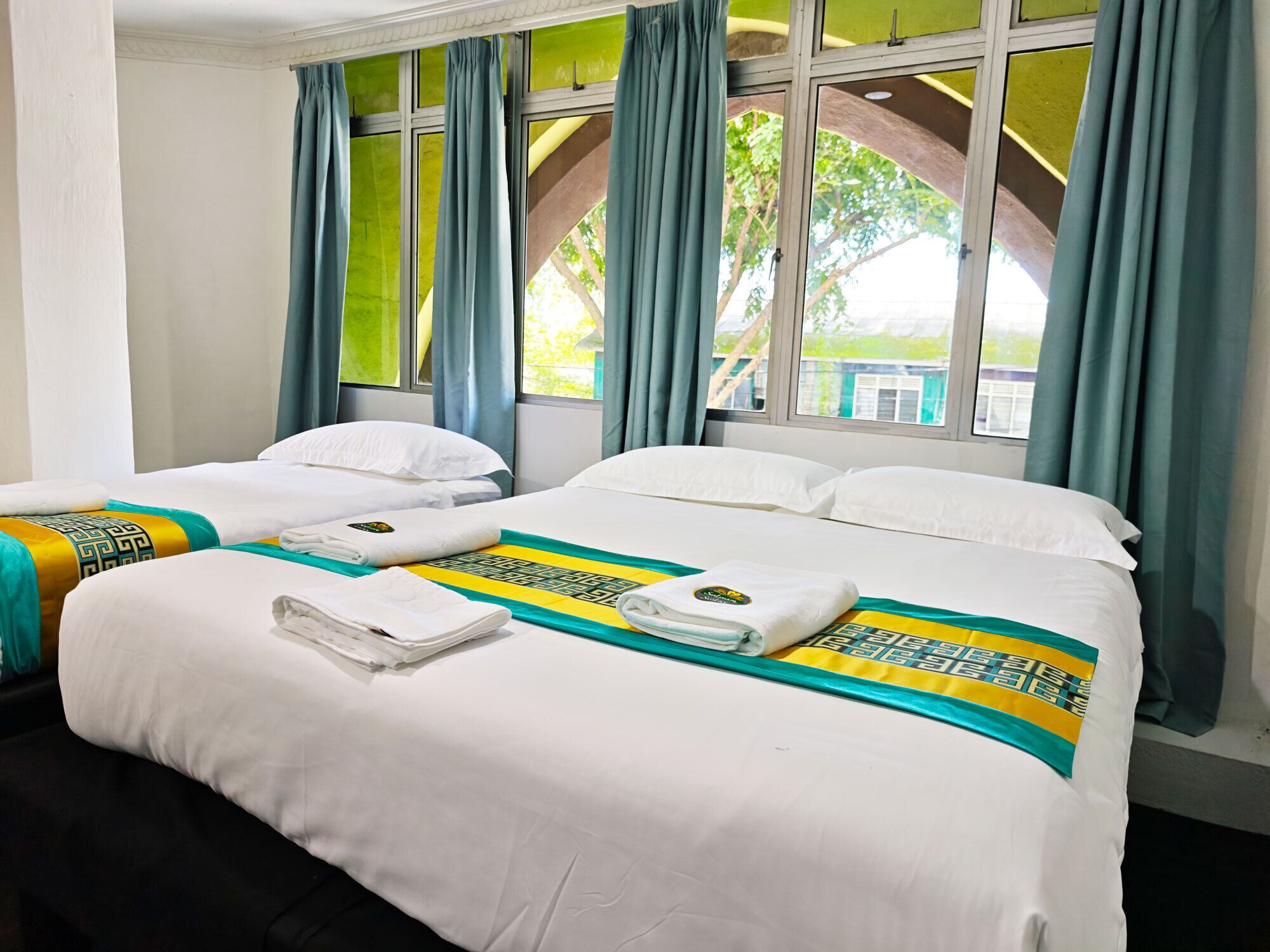 Deluxe Triple Room | Free WiFi