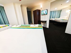 Comfort Quadruple Room