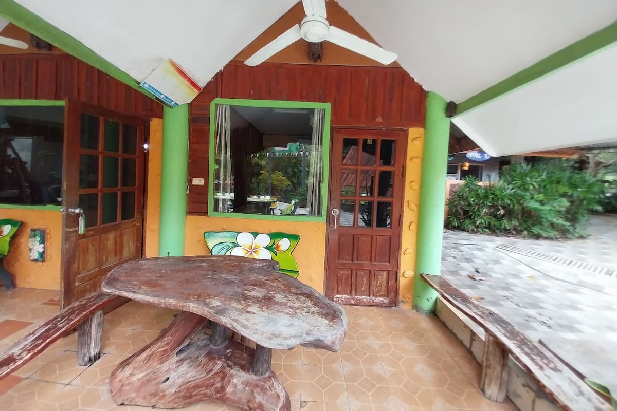 Family Double Room | Free WiFi