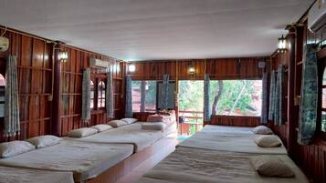 Family Studio Suite | Free WiFi