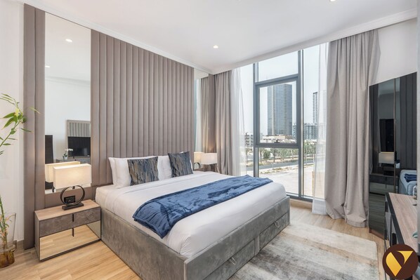 Luxury Apartment, Balcony, City View | Iron/ironing board, cribs/infant beds, free WiFi, bed sheets - Vogue | Chaimaa Avenue JVC near Circle Mall (Dubai)